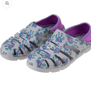 Sport Slip On Shoes Size 10